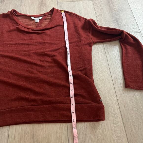 American Eagle Women’s Rust Open Back Crewneck Sweatshirt Sz S - Picture 6 of 6